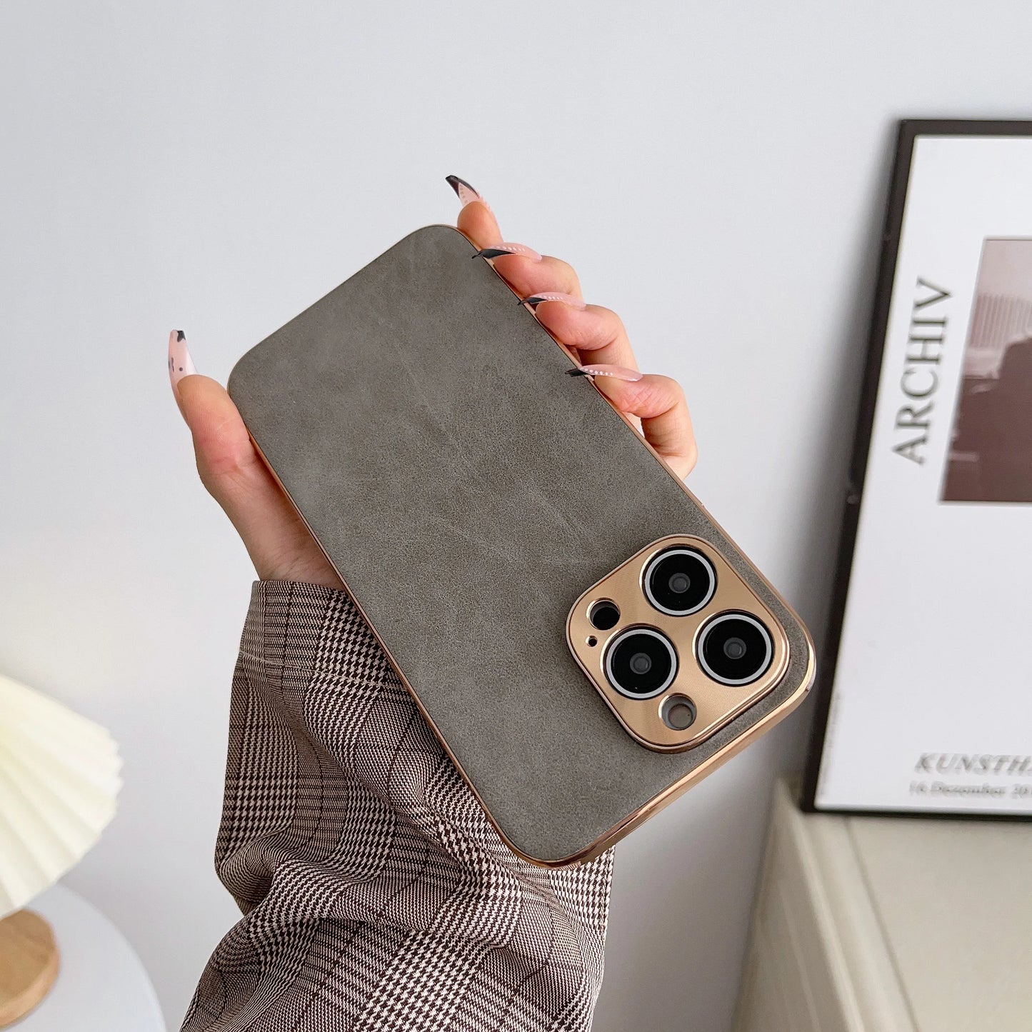 Lambskin Coat - iPhone 13 Pro
